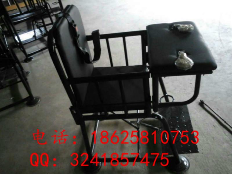 北京哪里的軟包鐵質(zhì)審訊椅賣圖片/北京哪里的軟包鐵質(zhì)審訊椅賣樣板圖 (3)