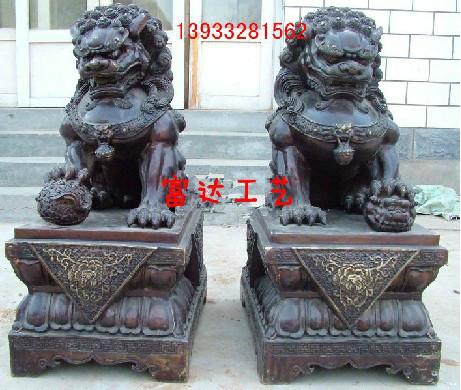 供應(yīng)大型銅獅子，鑄銅大獅子，青銅大獅子雕塑