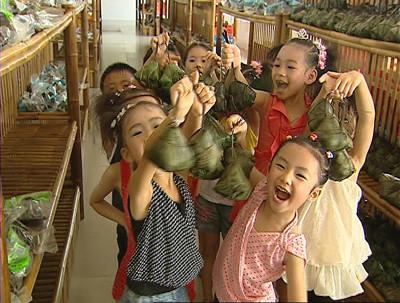 供應(yīng)佛山南海九江粽子批發(fā)零售/粽子批發(fā)/裹蒸粽批發(fā)