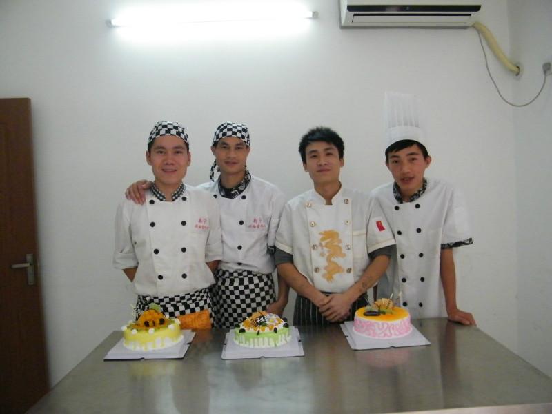 供應廣西南寧華焙西點師培訓招生