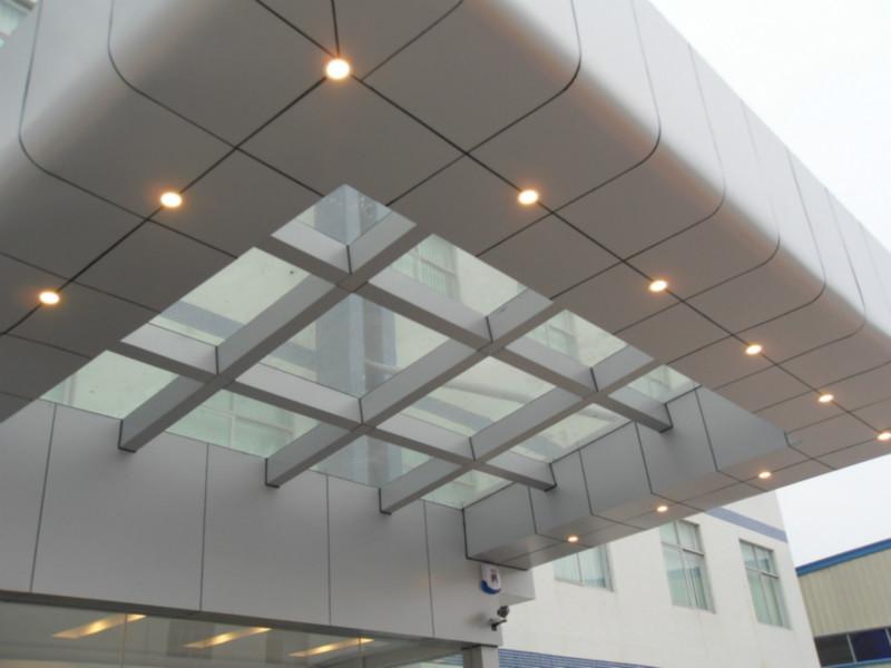 鋼結(jié)構(gòu)玻璃雨棚圖片/鋼結(jié)構(gòu)玻璃雨棚樣板圖 (4)