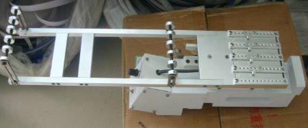 供應(yīng)用于的三星貼片機(jī)飛達(dá)CP12mm 三星飛達(dá) 三星貼片機(jī)CP40/CP45FV喂料器供料器送料器原裝