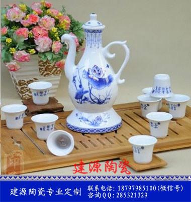 供应自动倒酒具  自动倒酒具厂家 定做自动倒酒具