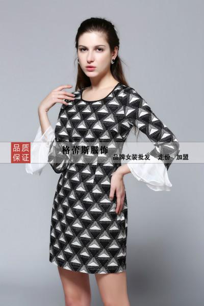 卡路約翰/一手貨源/品牌女裝圖片
