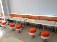 供應(yīng)肯德雞餐桌/麥當(dāng)勞餐桌椅廠家/曲木